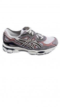 לצפייה במוצר ASICS GEL NYC 2026 GR